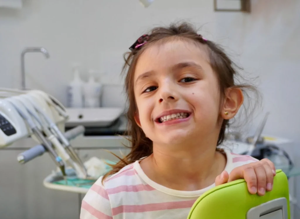 Quando iniziano a cadere i denti da latte?